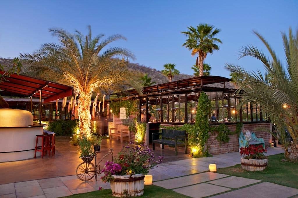 Cabo Transfers Restaurants Mobile Page Header.jpeg