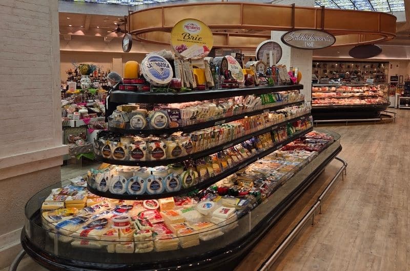 Cabo Transfers Grocery Stop Cheese